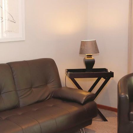 The Village Guesthouse 세레스 외부 사진