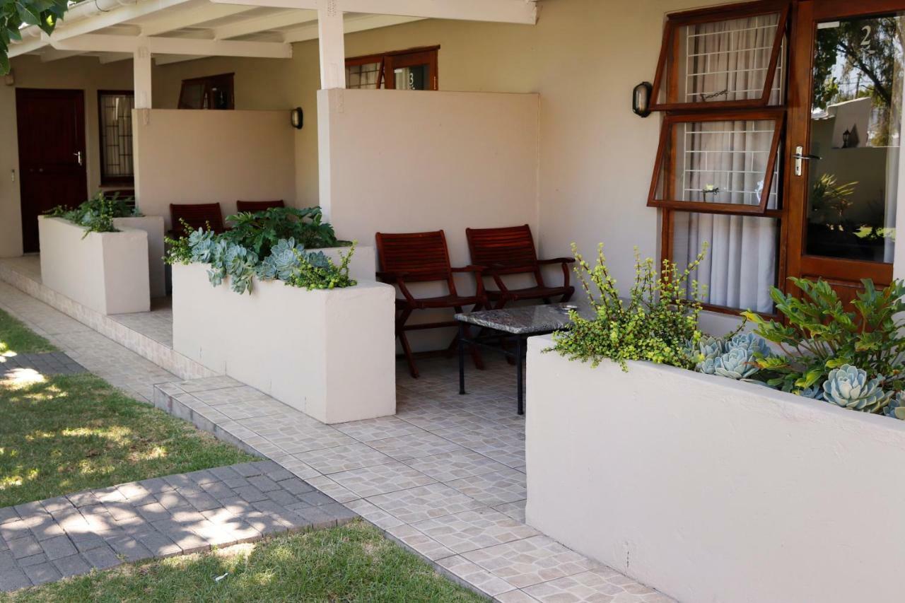 The Village Guesthouse 세레스 외부 사진