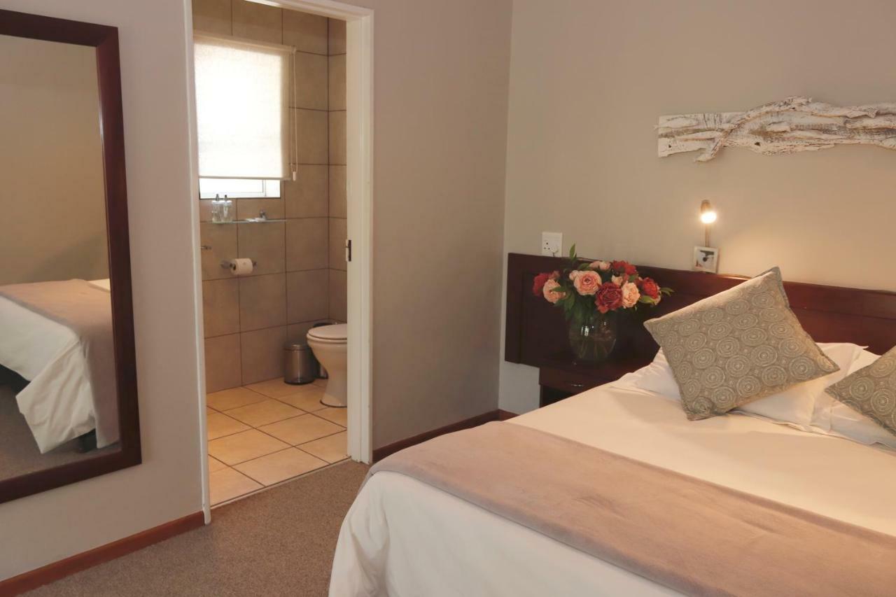 The Village Guesthouse 세레스 외부 사진